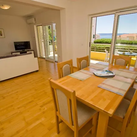 Lamija Apartment